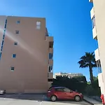 Apartment 4 Pers Coeur Du Lavandou 5mn A Pied Des Plages Le Lavandou