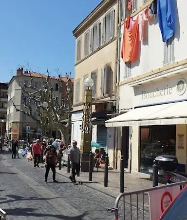 아파트 4 Pers Coeur Du Lavandou 5mn A Pied Des Plages